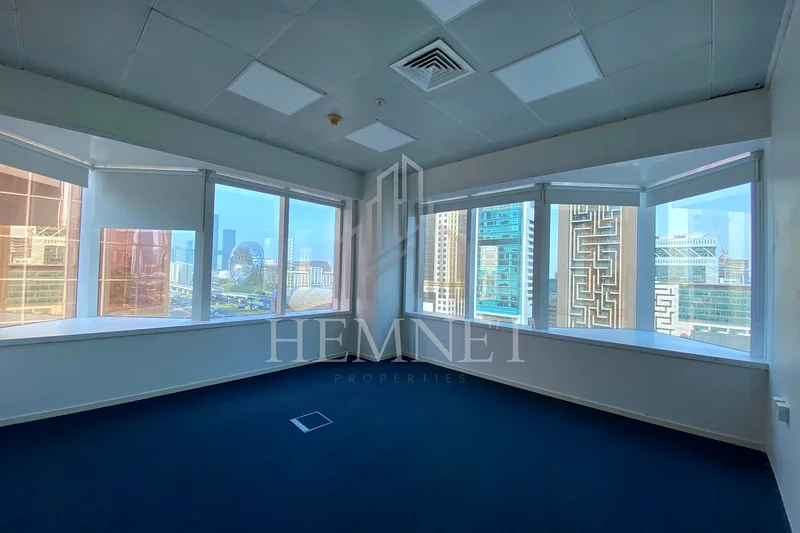 مساحات عمل متميزة | مساحات تجارية فاخرة64067464584195111