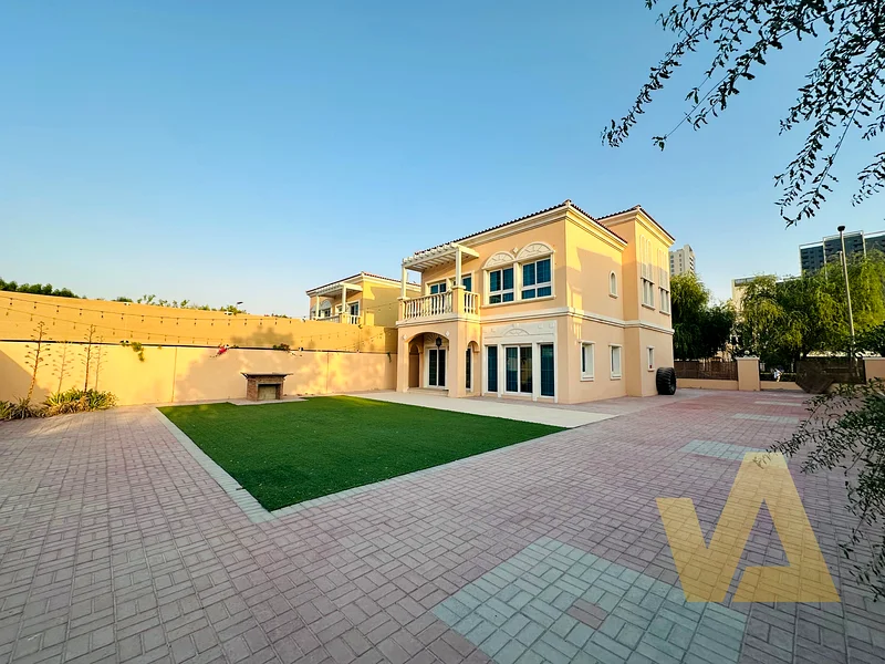 Middle  Villa | Vacant Now | View Now64051029283841110