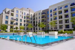 Beachfront Unit | Stunning Sea Views | Vacant | Resale
