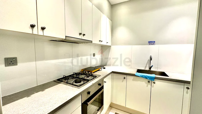 Available single partition room in dip 164055936224129113