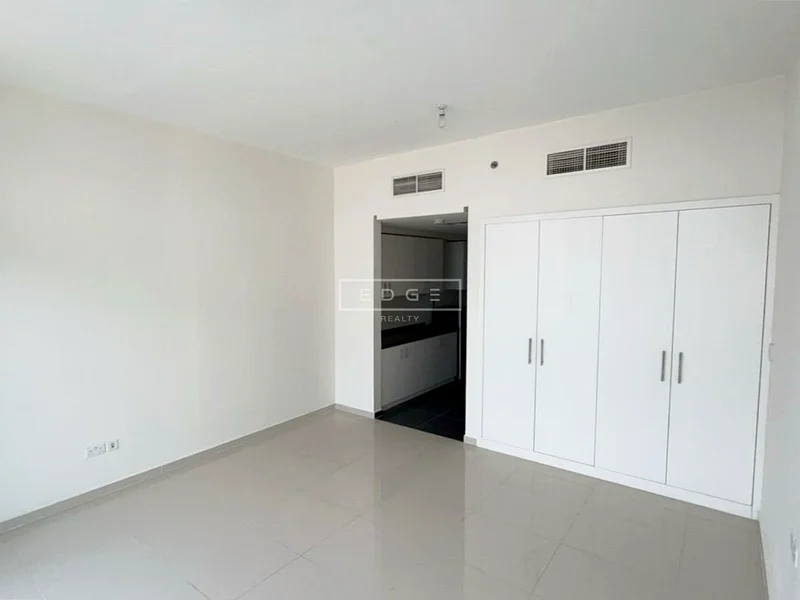 Big Layout | Golf Views | Bright64215441428995113