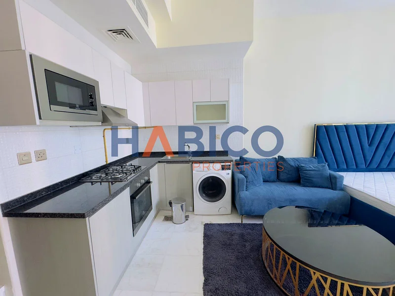 مفروشة | شاغرة | موقع متميز64207878433666112