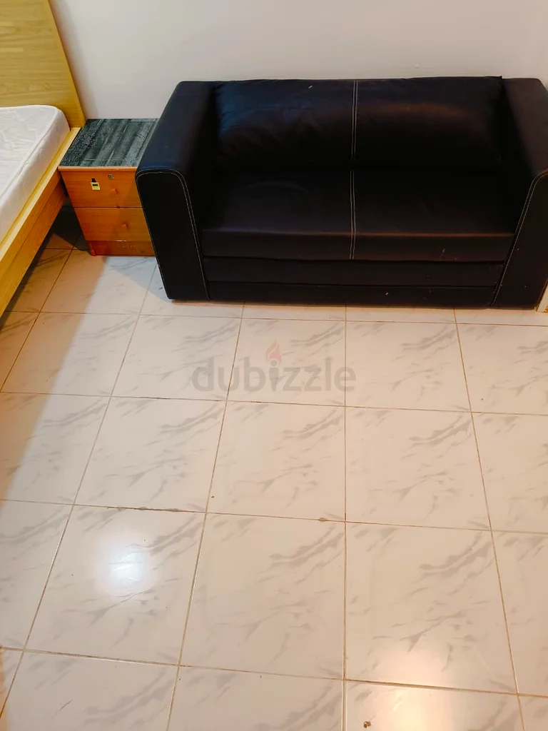 غرفة للإيجار الشهري في برج أسبين، شيخ زايد64226219768449111