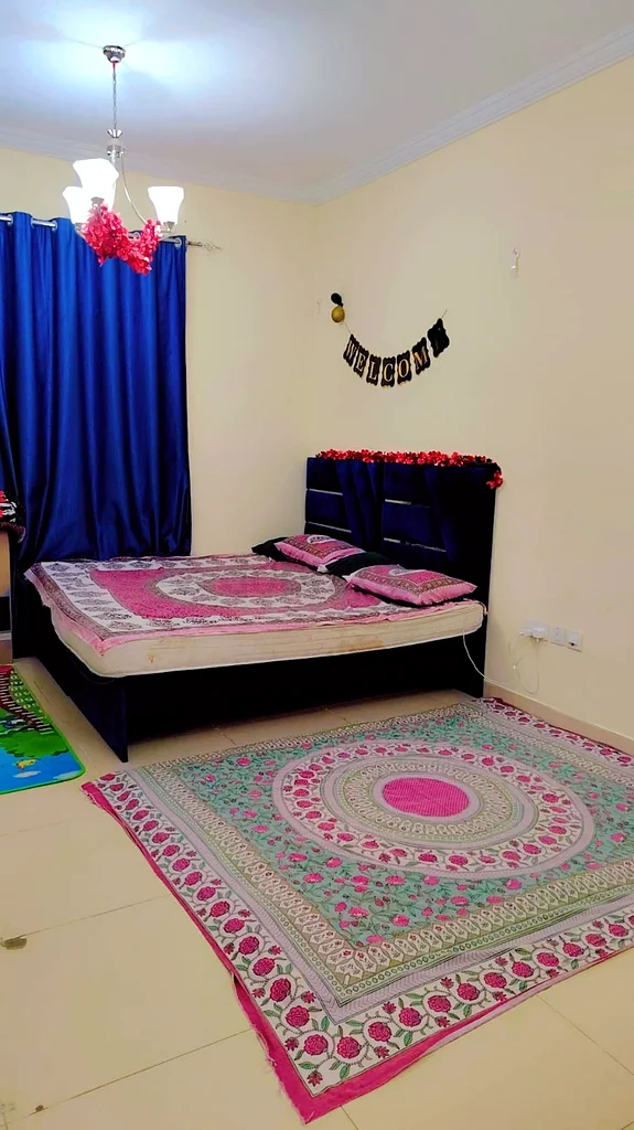غرفة نوم رئيسية بالقرب من وسط المدينة64049290646273110