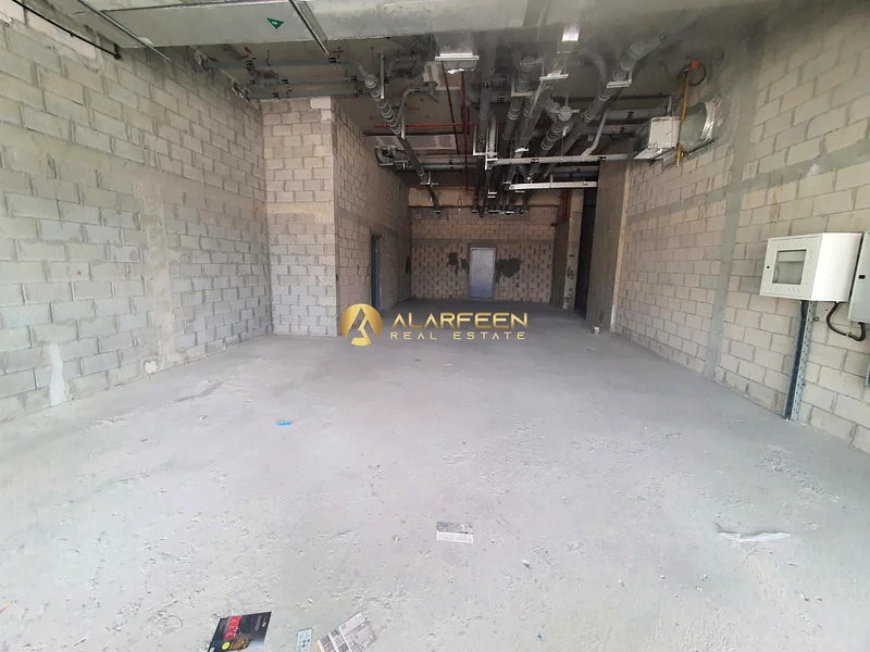 Spacious Shop | Shell and Core | Prime Location64065483772034112