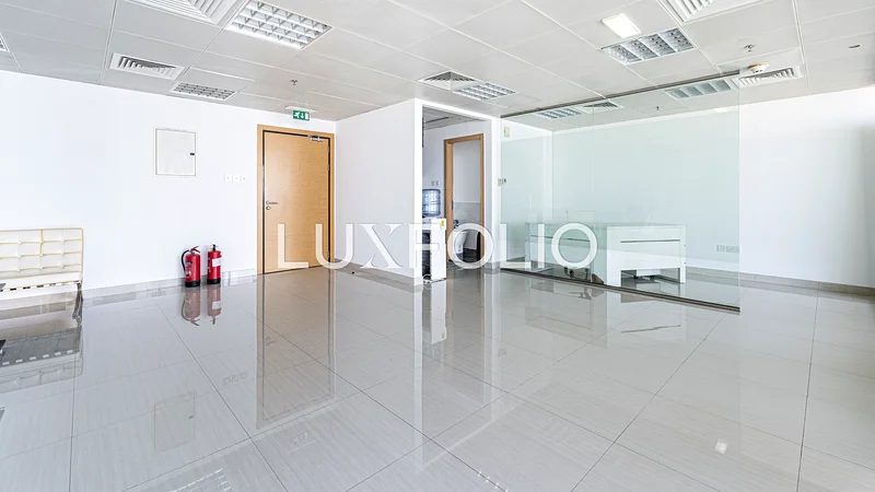 Furnished| Central Location | Grade A building64071785199235112