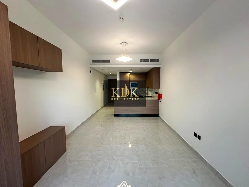 Community View | Prime Location | Spacious Unit64179183084930111