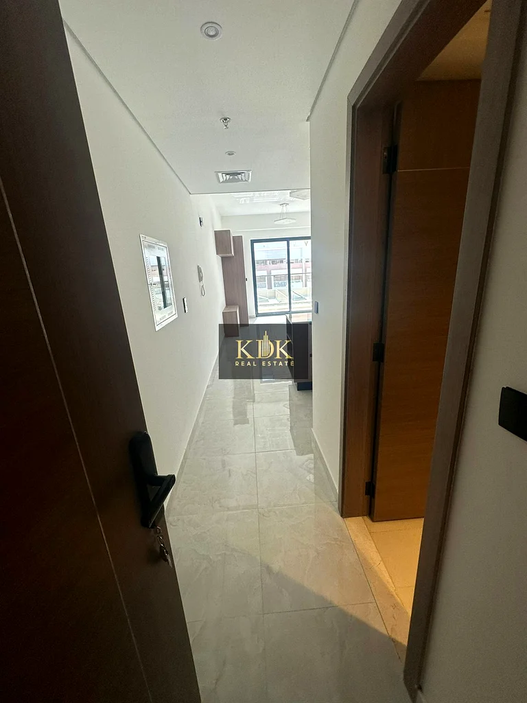 Community View | Prime Location | Spacious Unit64179183084930113