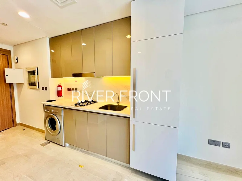 Luxury Studio | Ready to Move | On High Floor64151848208642113