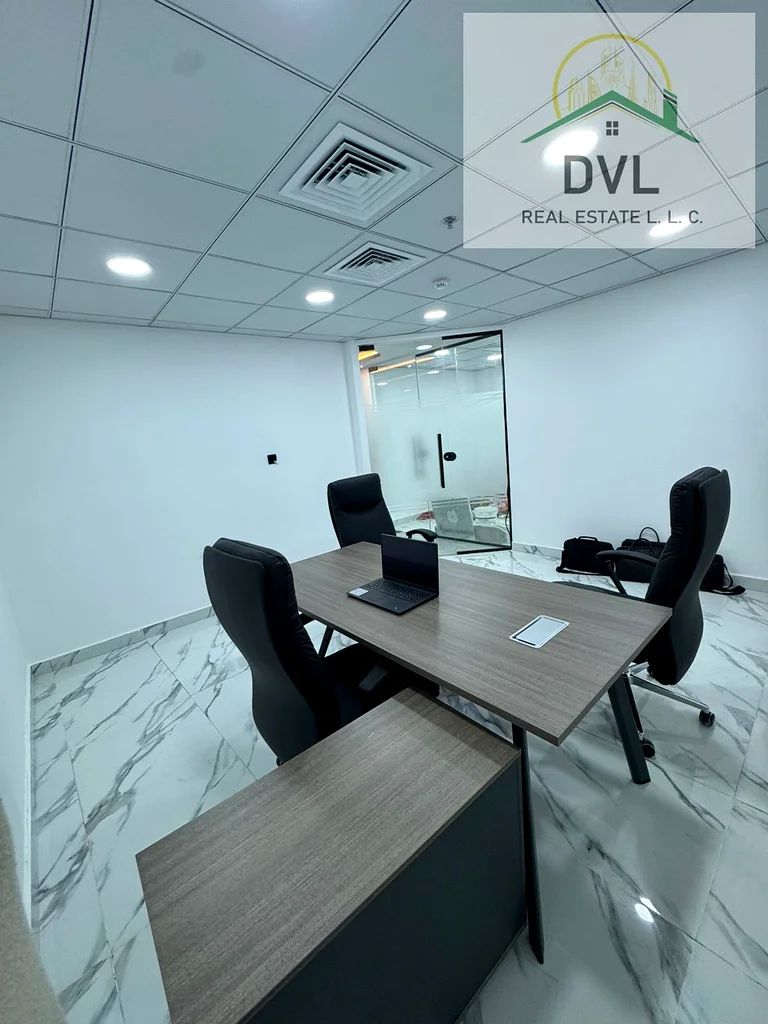 Prime Location| Canal View | Near to Metro Station64070073732866110