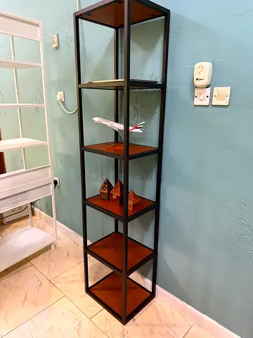 Shelving unit
