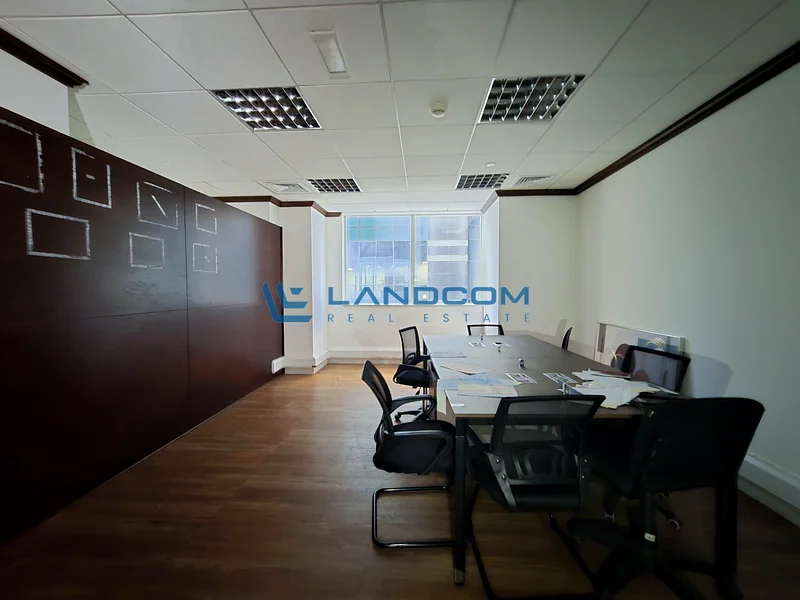 Fully Furnished Office for Rent | 989 Sq.Ft | Trade Centre First | Prime Location64066581458179114