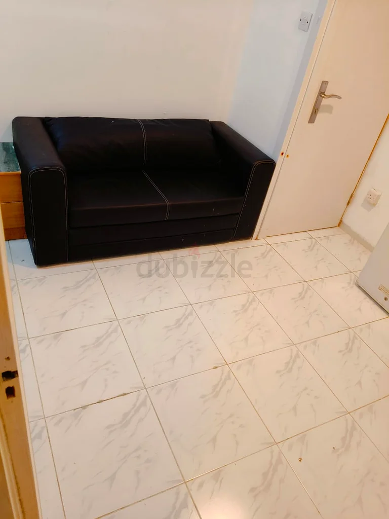 غرفة للإيجار الشهري في برج أسبين، شيخ زايد64226219768449112