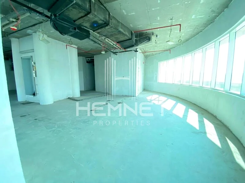 Full-Floor Office Space |Prime Location64069305001602114