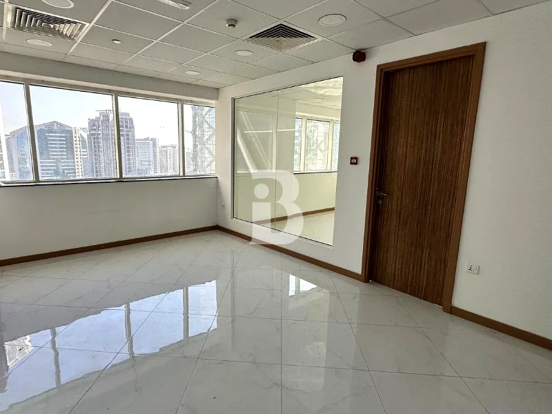 موقع متميز | مجهز بالكامل | جاهز للانتقال فورًا64068978716290113