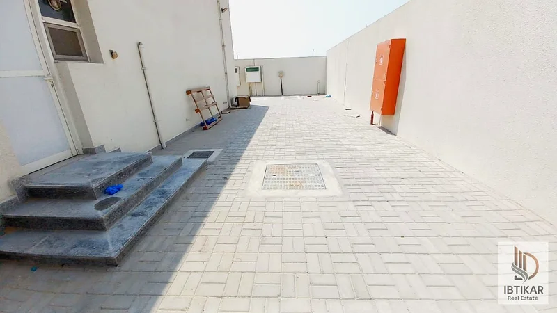 مستودع ضخم جدًا للإيجار في السجا شارjah64058677000450114