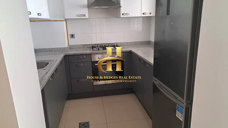 High Floor | Ready To Move | Spacious64177328961026111