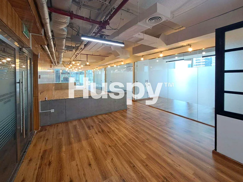 Fully Fitted |  Near Metro | Low Floor64068336103297110