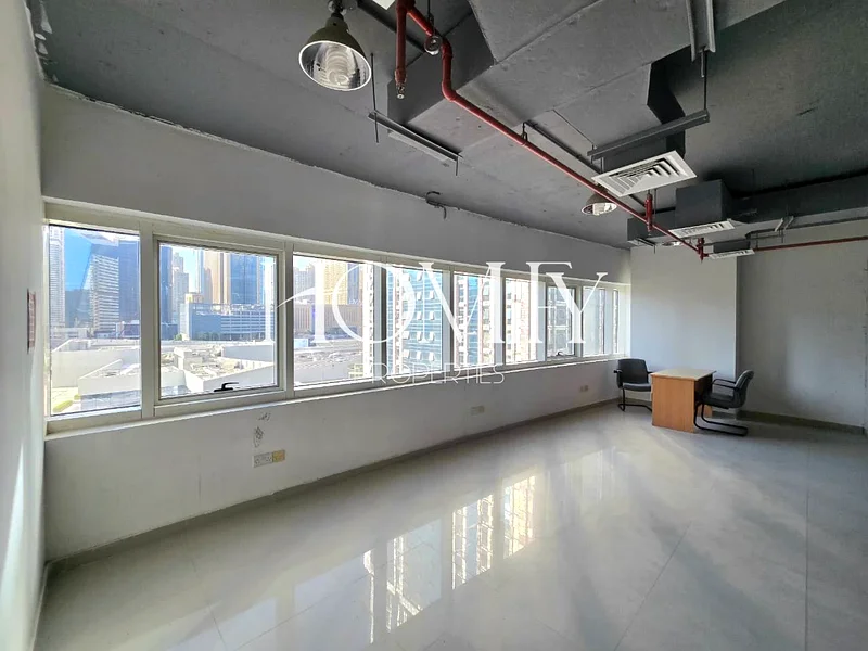 Close to Metro | Open Layout | Vacant64071015543554114