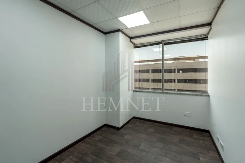 High-End Office Space | Stunning Sea View64066909993858114