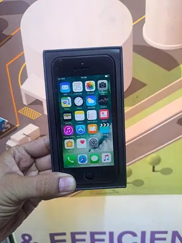 Apple I phone 5