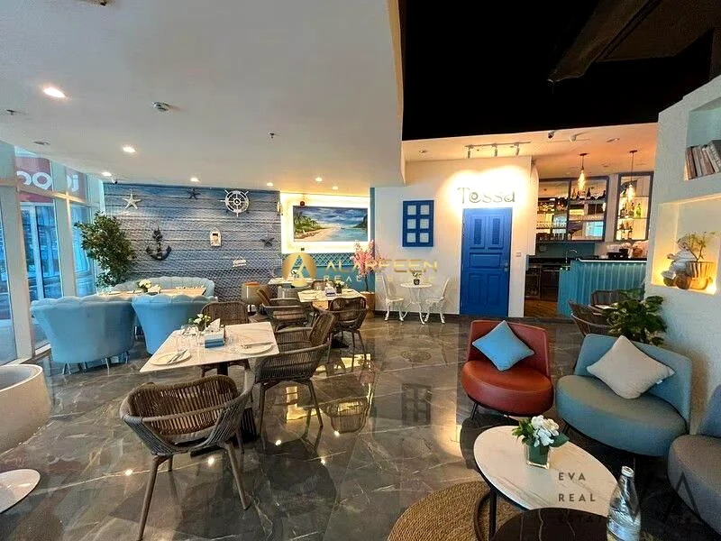 Road View | Prime Location | Spacious Shop64062918992514113