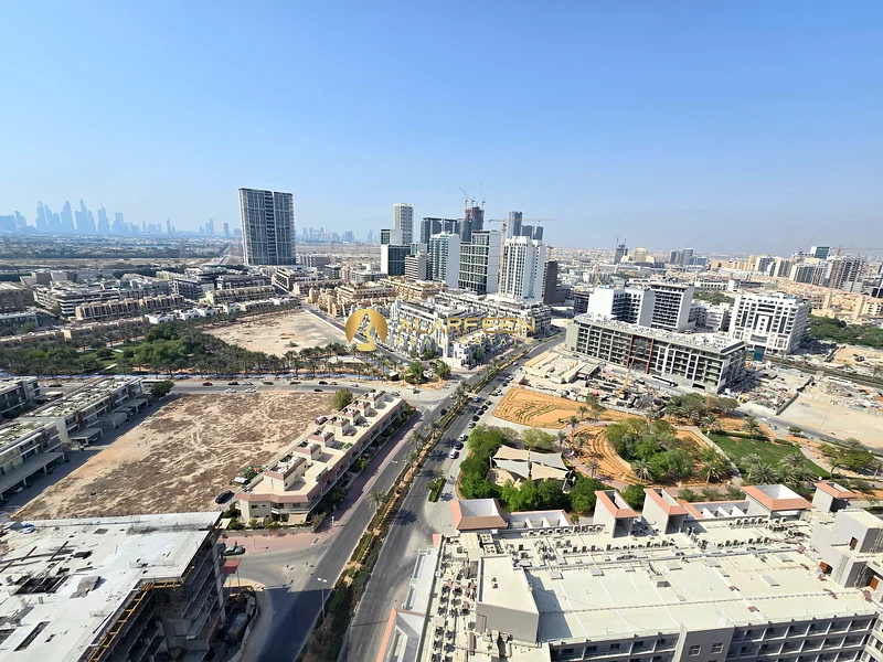 استوديو مشرق | طابق عالي | واسع64205274951682114