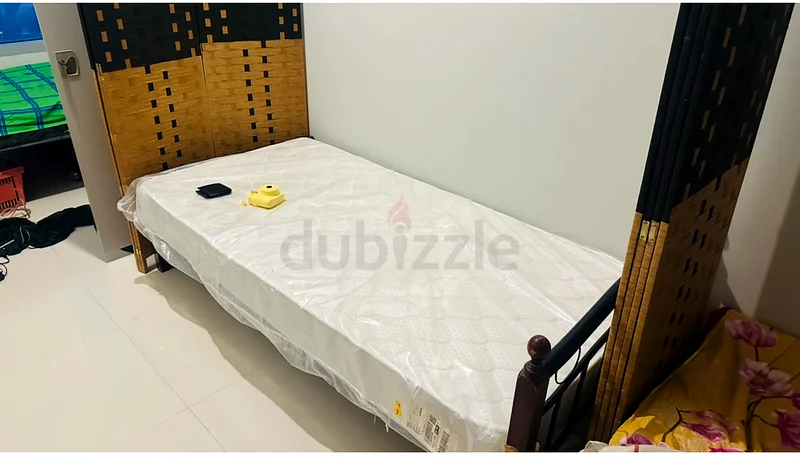 مساحة سرير للإيجار في ديب1 للهنود64055936213122110