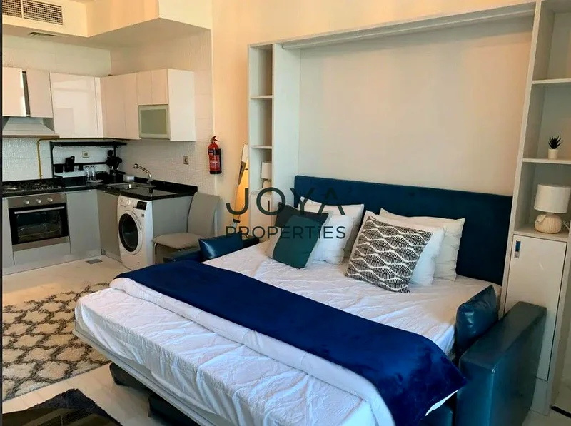 Ready-to-Move Studio | Fully Furnished | Bayz Tower, Business Bay64207878414210110