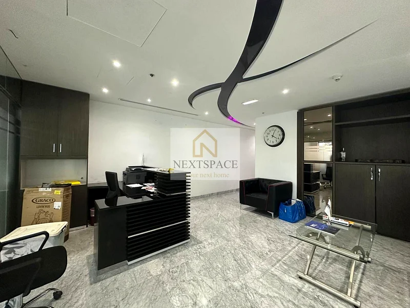 مؤثث مع فواصل | متاح من 10 نوفمبر | موقع متميز64069305102594110