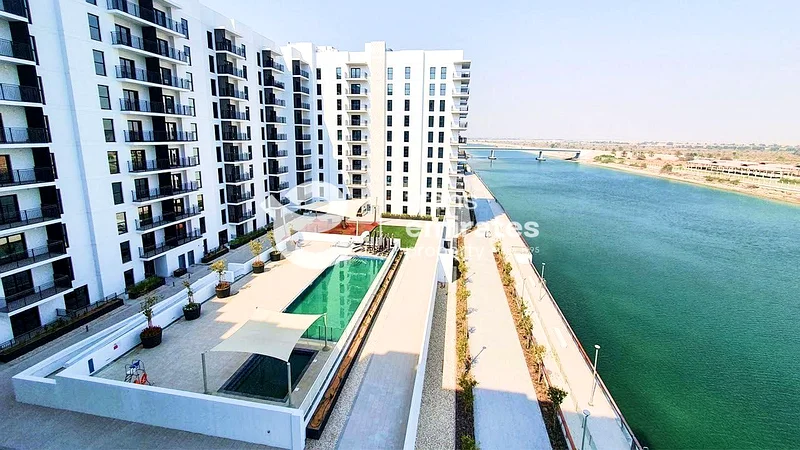 Stylish 3BR Apartment | Spacious & Bright64052001318145110
