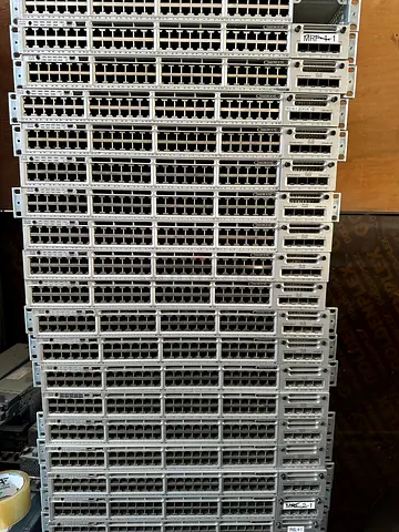 Cisco WS-C3850-48F-S 48 Port GbE PoE+ 3850 Switch 1x 1100WAC