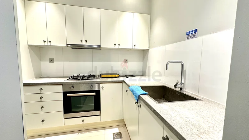 Available single partition room in dip 164055936224129114