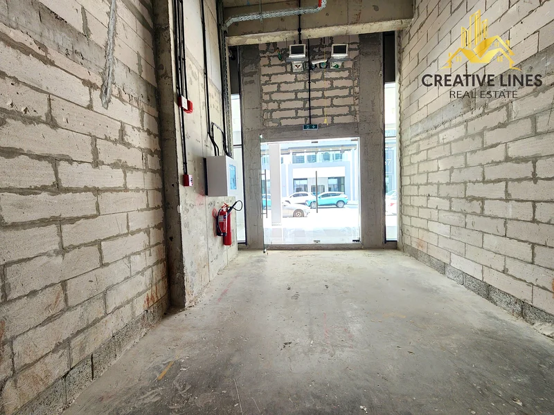 Boulevard facing prime location shell and core retail available64064810209923110