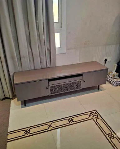 Sleek Modern TV Unit with Stylish Storage