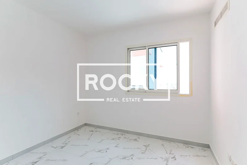 1 B/R with Balcony | Community View64052107661314113