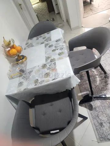 Dinning table  with 3 chairs