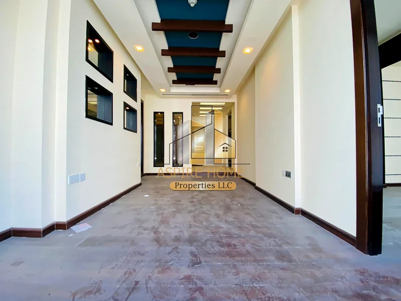 مساحة مكتبية مجهزة بالكامل | شارع إليكترا64061820673537113
