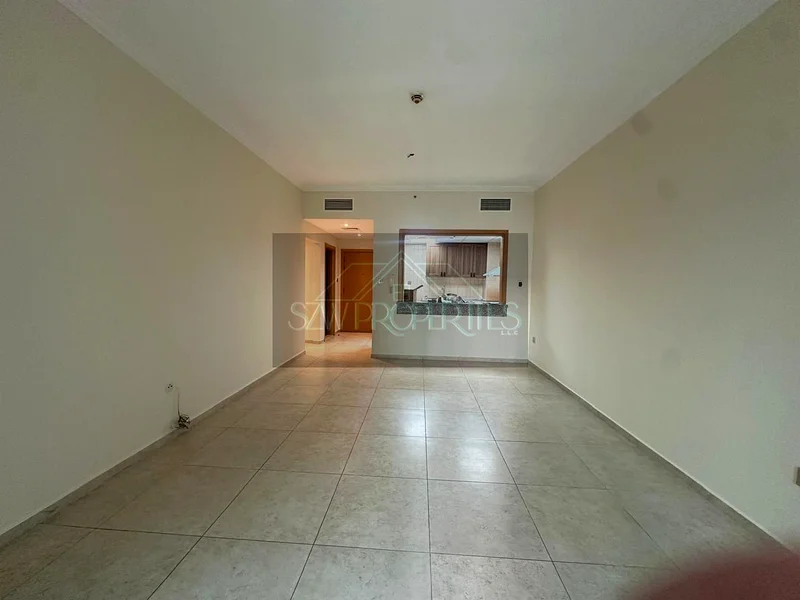 Elegant 1-Bedroom | Upgraded | Family Building64052107567617112