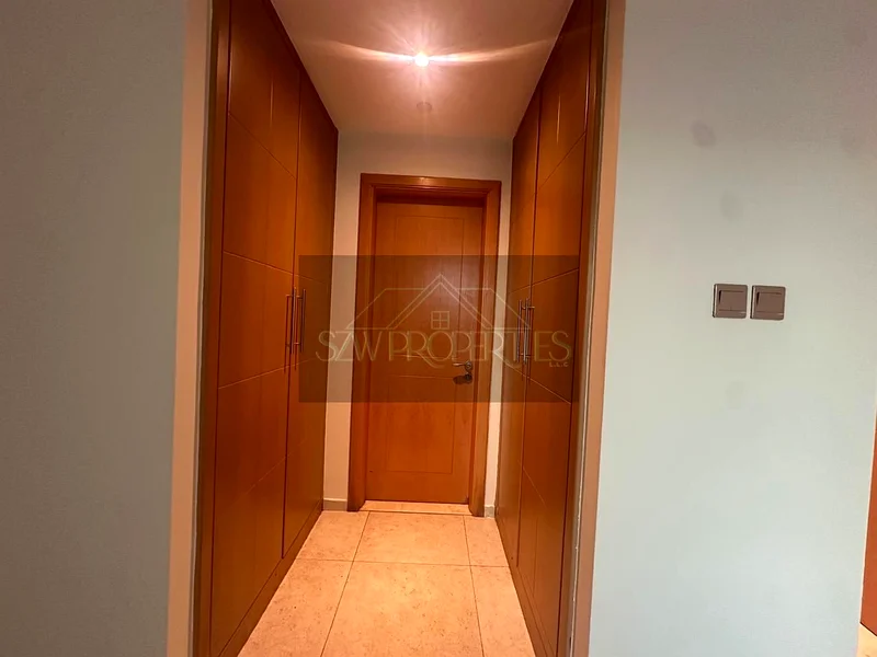 Elegant 1-Bedroom | Upgraded | Family Building64052107567617110