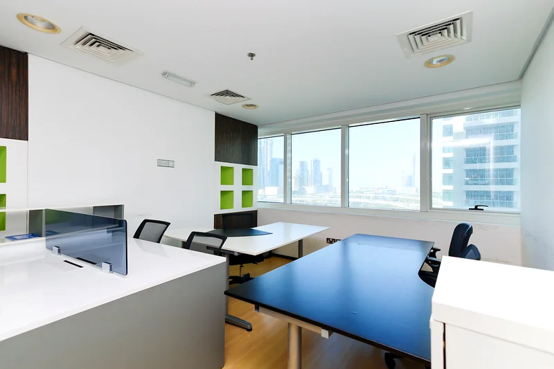 Ready to Move | Close to Metro | Fitted Furnished64071404633473114