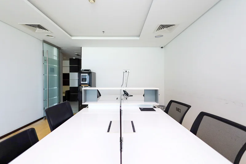 Ready to Move | Close to Metro | Fitted Furnished64071404633473112