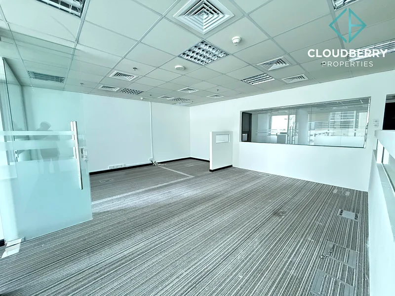 موقع متميز | خيارات متعددة | شاغر64068864082690111