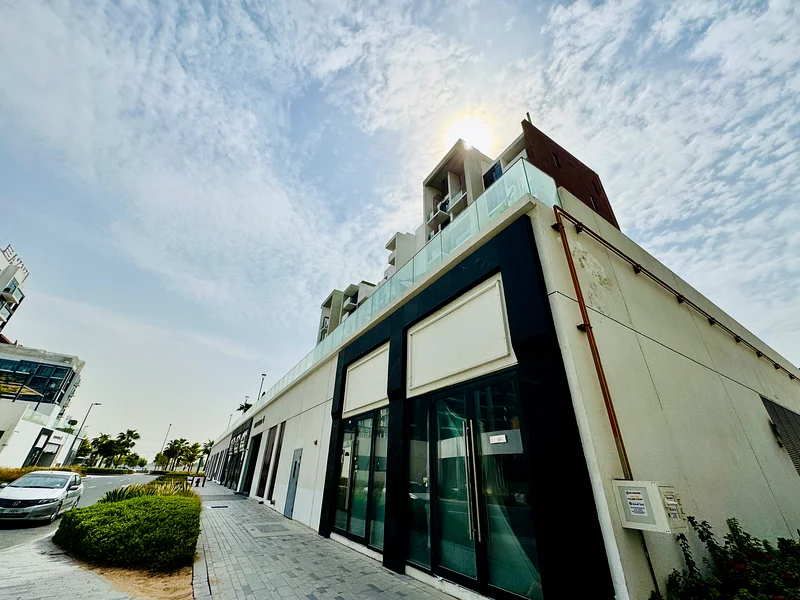 Shell & Core | Spacious Retail | Prime Location64064928818179110