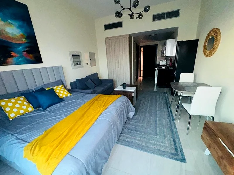 SPACIOU | FULLY FURNISHED | WITH BALCONY64169940611713112