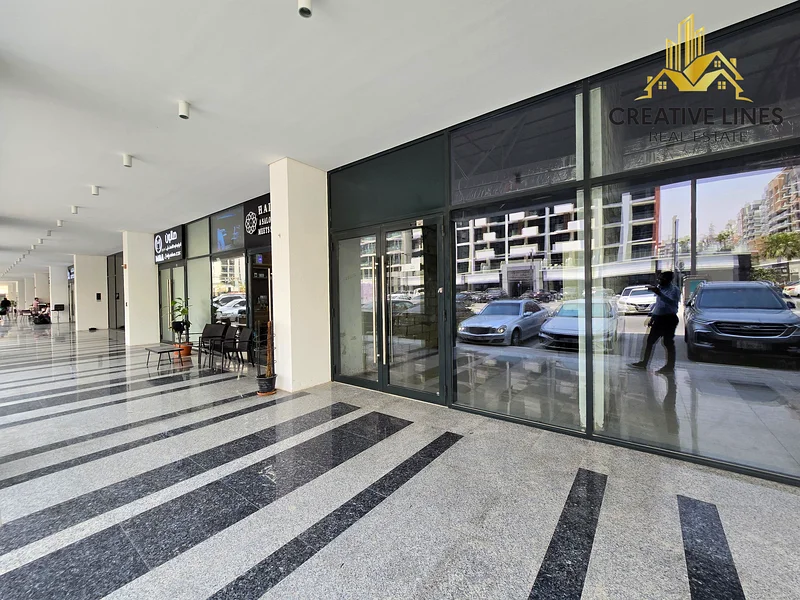 F & B SHOP - PARKING FRONT - PRIME LOCATION64065367672962113