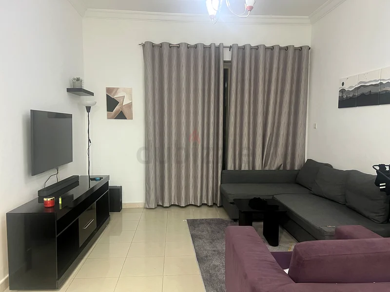 غرفة مؤثثة بالكامل للإيجار64055168391298110