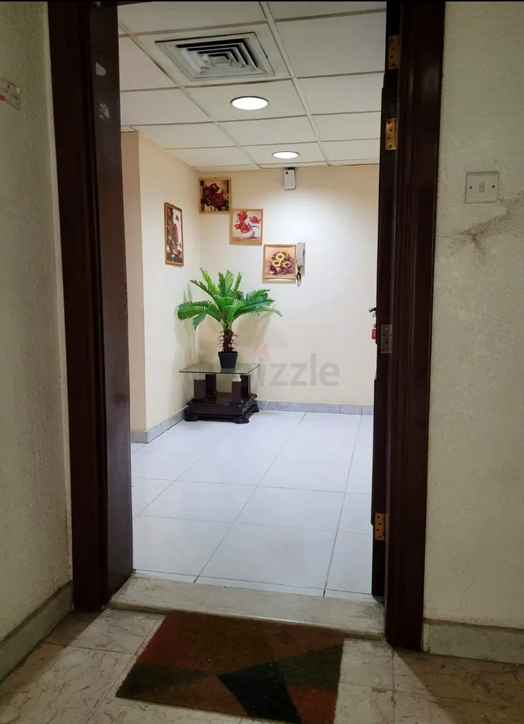 غرفة للإيجار (مؤثثة - العين)64054721652739110