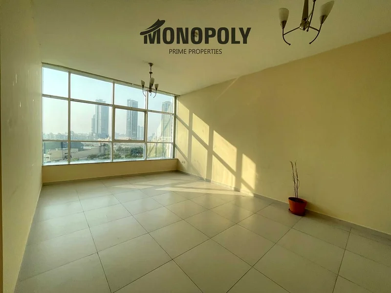 Direct Road View Family Home | Wide Layout | Excellent Location | 53,000 AED – 6 Paym64410784206979111
