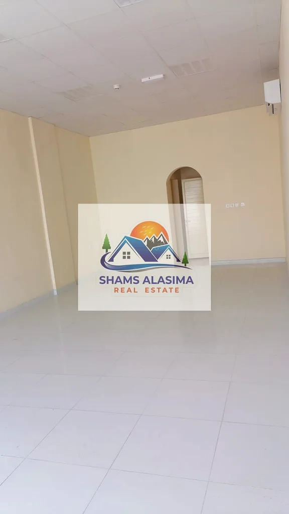 Umm Al Quwain / Umm Al Thu'ub64060687109634113